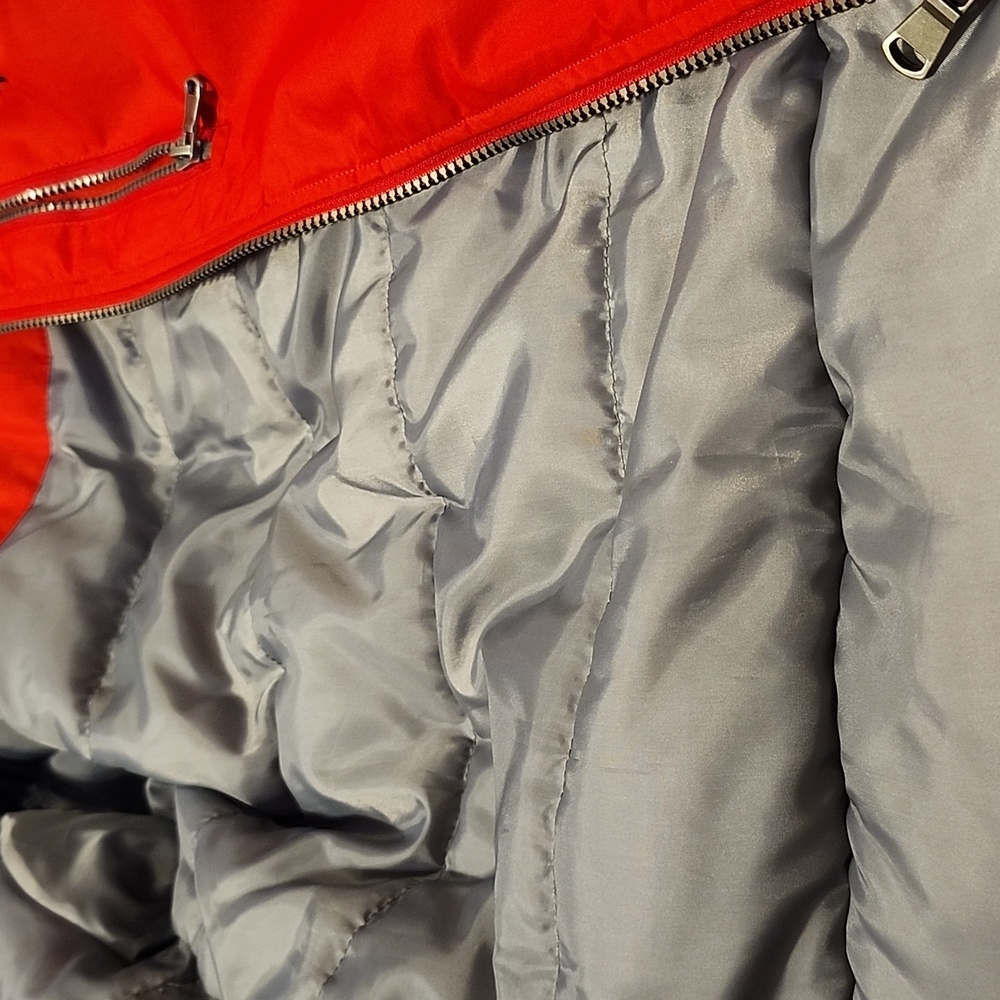 Top Golf Cutter and Buck addition Coat - Picture 15 of 16